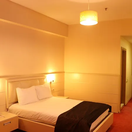 ホテル Hangover 3*