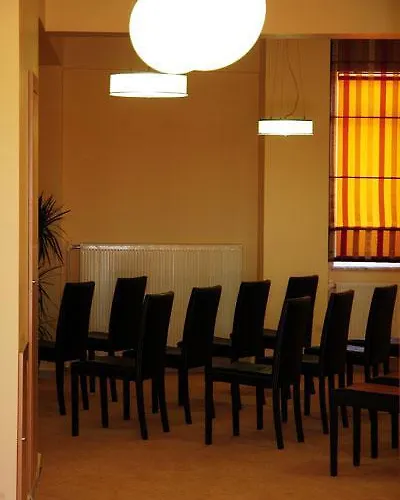 Hangover ホテル エスキシェヒル