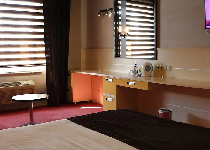 Hangover 3* エスキシェヒル